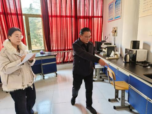 化学化工学院开展实验室安全专项...